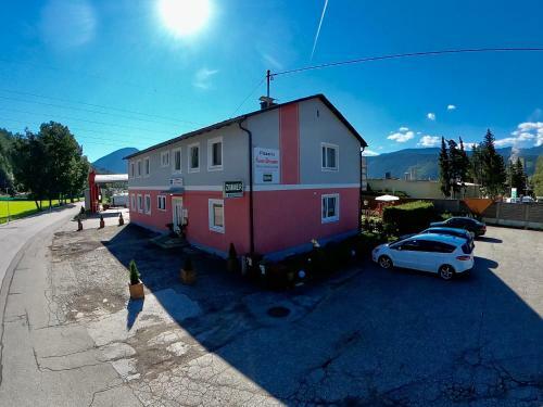 Bed & Breakfast Vermietung Danis