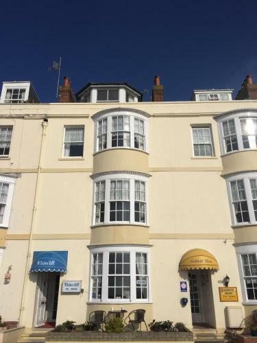 Hostal Whitecliff Guest House