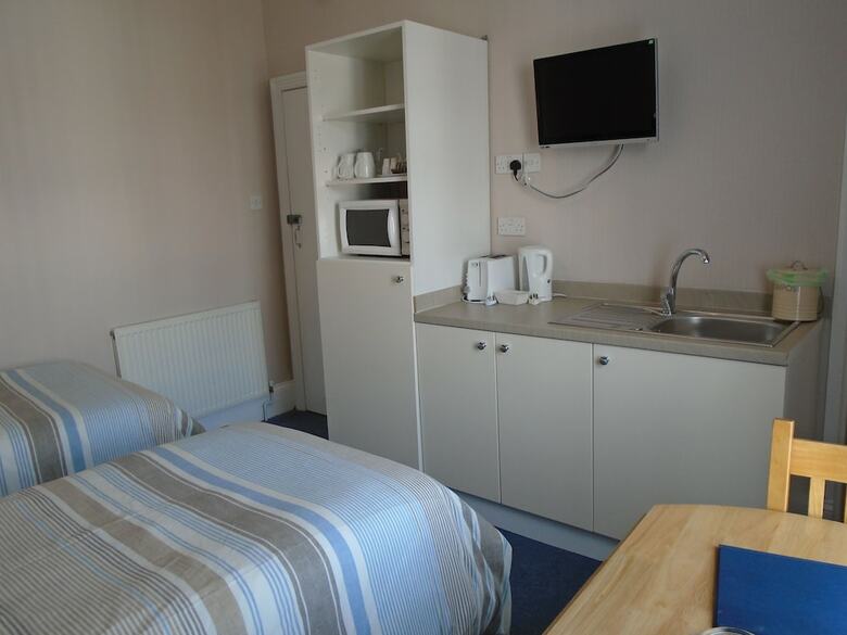 Hostal Florian Guest House