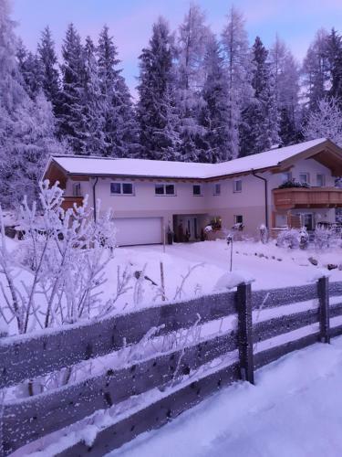 Apartamento Appartement Haus Petra