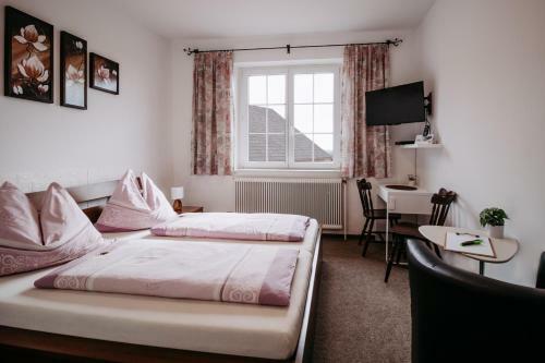 Hostal Pension Zur Weintraube