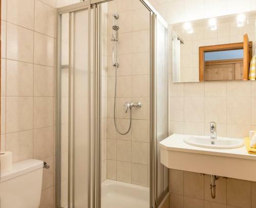 Hostal Landhaus Almrausch