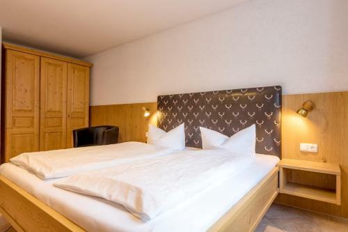 Hostal Landhaus Almrausch