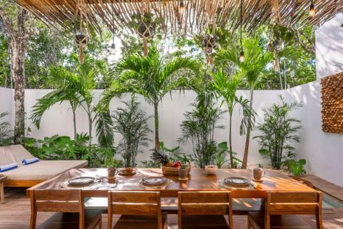 Luum - Majestic Villa With Private Pool And Parking