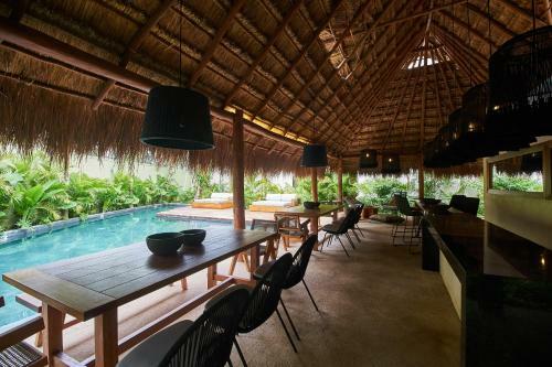 Apartamento Jungle Luxury Tulum Condo: Private Pool & Jacuzzi