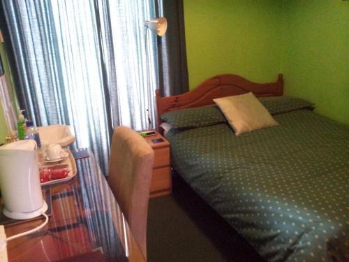 Hostal Mackenzie Guest House