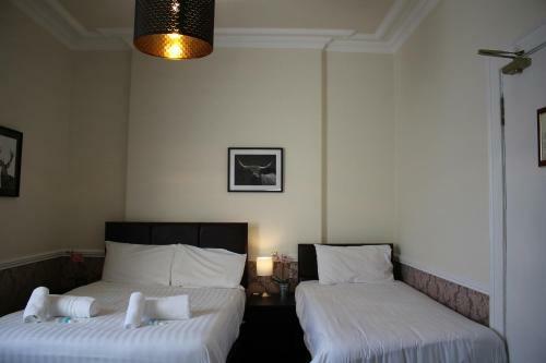 Ardmillan Hotel
