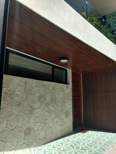 Bed & Breakfast Casa Koala II Ac, Sleeps 10, 2 Bikes, Hammock
