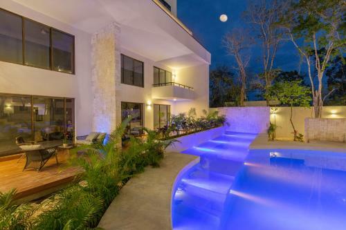 Apartamento Luxurious Condo Surrounded By Nature Private Balcony Shared Pool With Sundeck