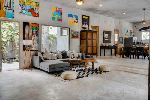 900 Sqm Villa Arthur Concierge Security