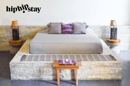 The Enrique Inglesias Villa - Hiphipstay