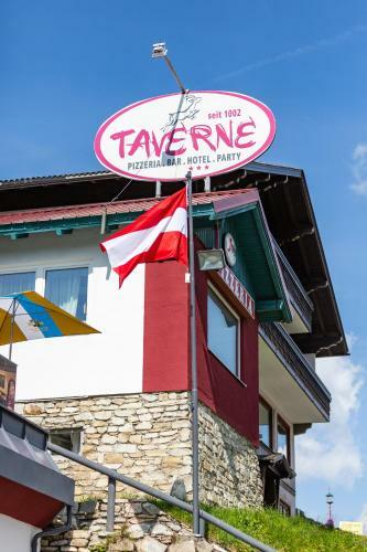 Party Hotel Taverne