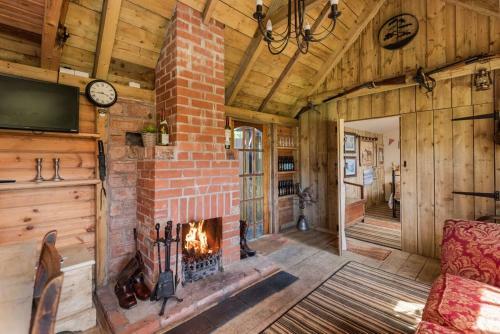 The Love Shack Nr Elie & St Andrews