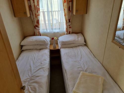 8 Berth Caravan Mv94