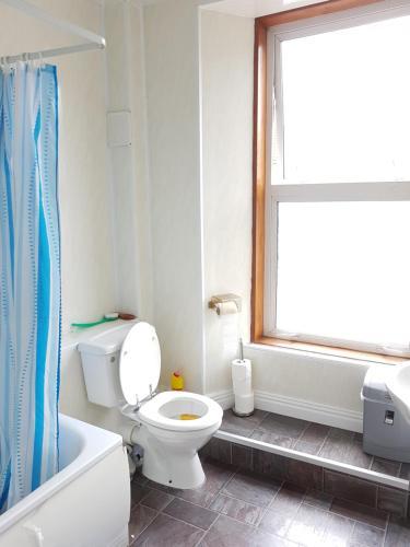 Hostal Dalry Guesthouse