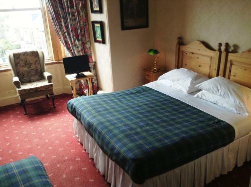 Hostal Rosehall Hotel
