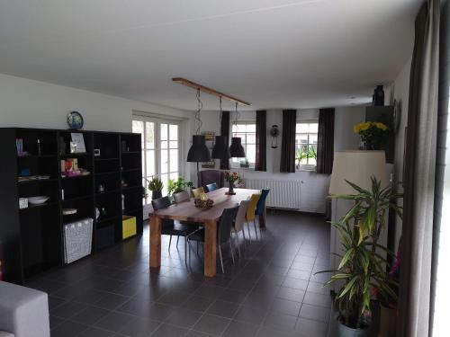 Den Hulst Reusel