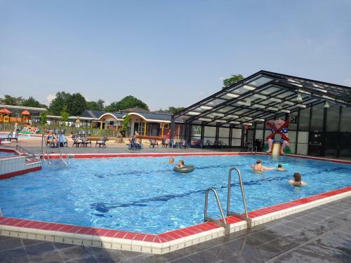 Lodge 6 Personen Camping de Molenhof