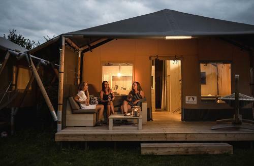 Luxe Safaritent 6 Persoons Op Camping Rijsterbos
