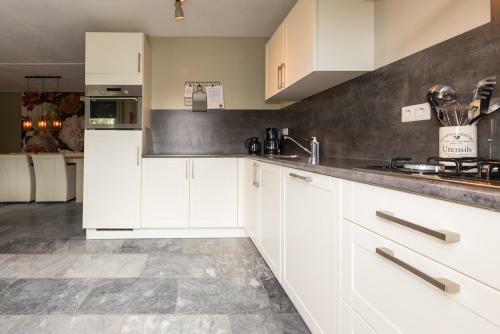 Apartamento Vakantiehuizen 7huizen Aan Zee