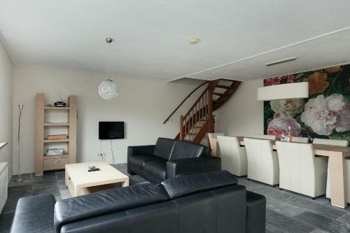 Apartamento Vakantiehuizen 7huizen Aan Zee
