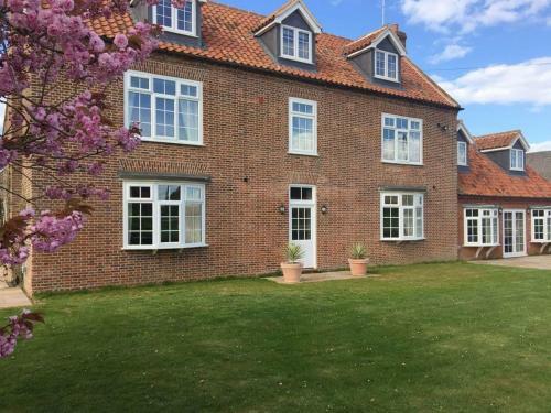 Lyng Farmhouse