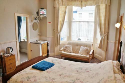Bed & Breakfast The Captain Guesthouse