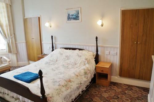 Bed & Breakfast The Captain Guesthouse