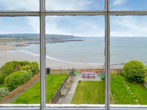 Twin Bays House