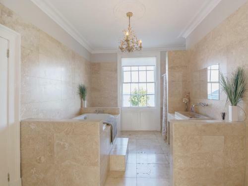 Twin Bays House