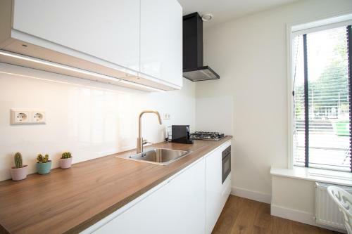 Escamp Apartments