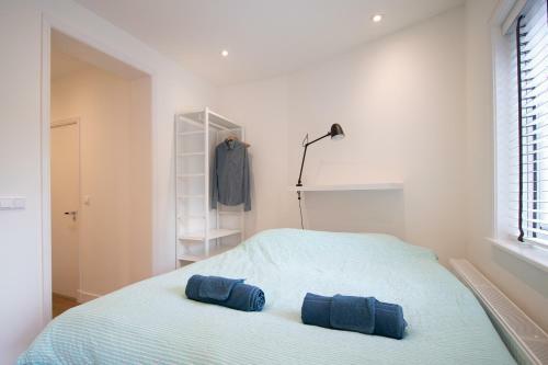 Escamp Apartments