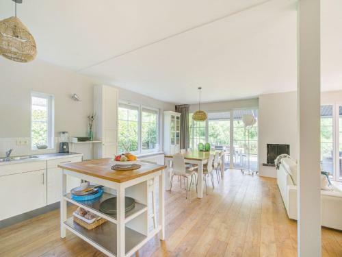 Luxury Holiday Home In Harderwijk With A Jacuzzi