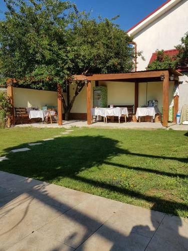 Hostal Vila Ella