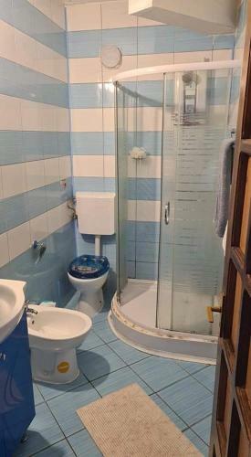Apartament N?vodari