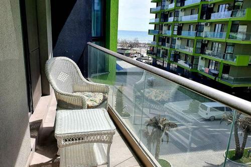 Apartamento Endless Summer Complex Alezzi