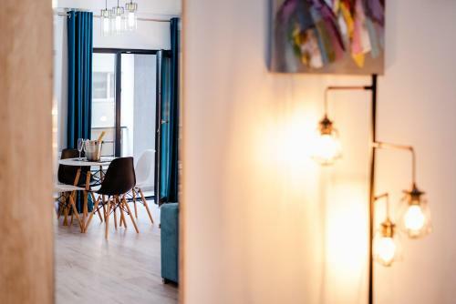 Summer Quantum Valentine's Apartment