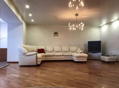 Apartamento Nastick Jisionare