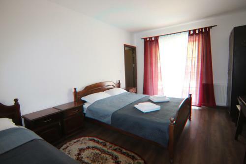 Hostal Pensiunea Emelys