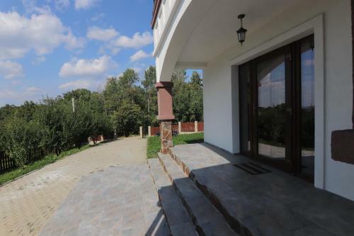 Hostal Pensiunea Emelys
