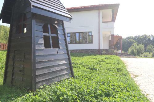 Hostal Pensiunea Emelys