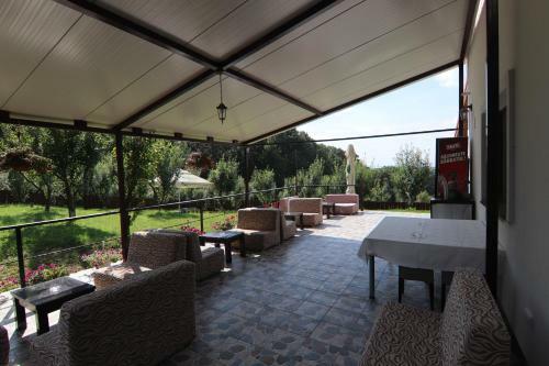 Hostal Pensiunea Emelys