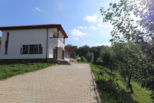 Hostal Pensiunea Emelys
