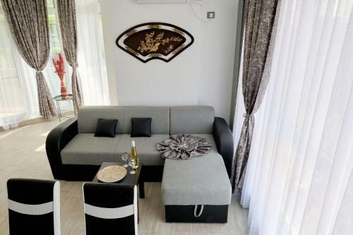Moon Sea View Apartment Alezzi Beach Spa N Pools Resort