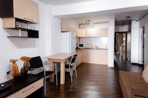 Apartament Mamaia Centru Langa Plaja