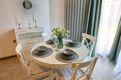 Sea Shore Apartments Alezzi Spa N Pools Beach Resort