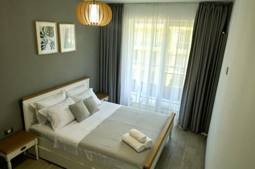 Sea Shore Apartments Alezzi Spa N Pools Beach Resort