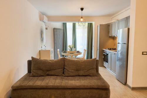 Sea Shore Apartments Alezzi Spa N Pools Beach Resort