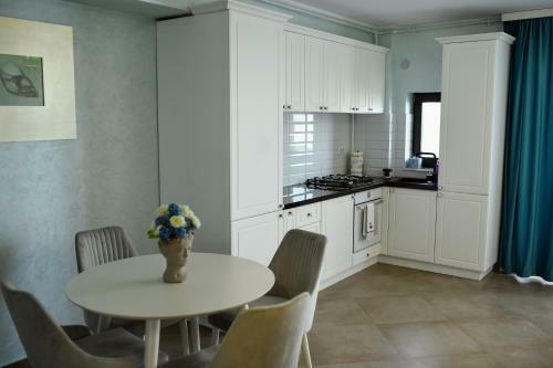 Apartamento Myosotis Mamaia Studio By The Lake