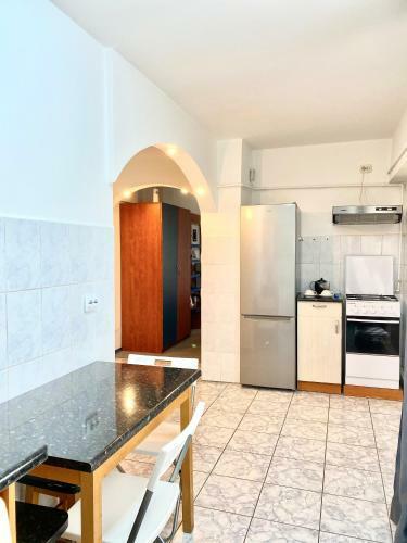 Apartamento Central City Studio Ploiesti - Free Parking